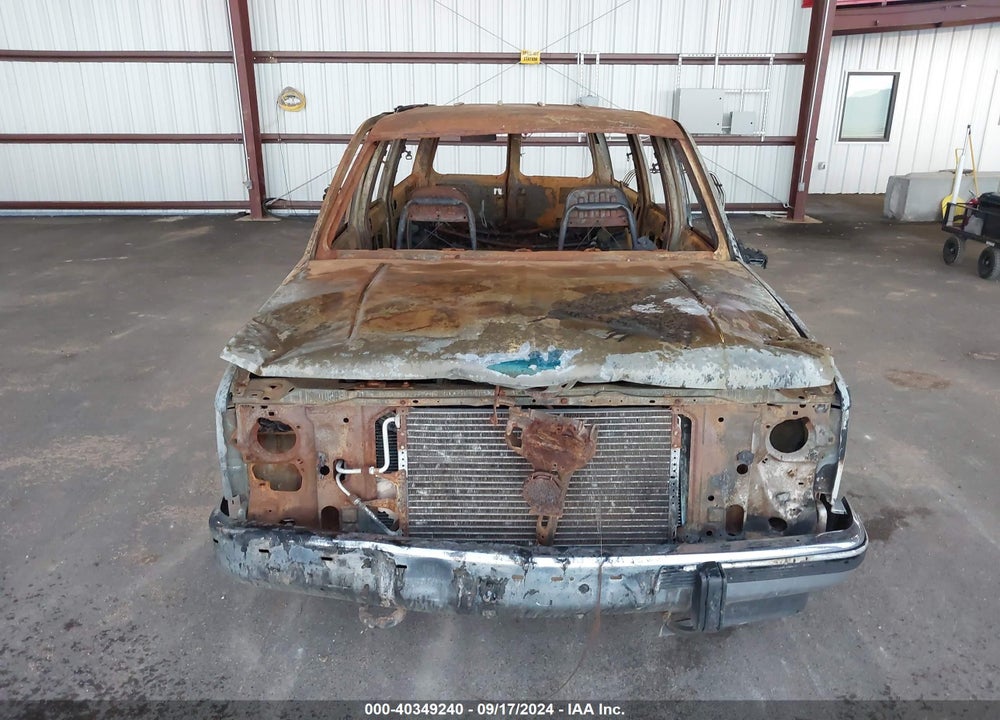 1993 CHEVROLET SUBURBAN K1500 VIN: 1GNFK16K4PJ365957