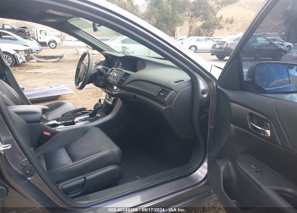 2017 HONDA ACCORD SPORT SE VIN: 1HGCR2F17HA260112