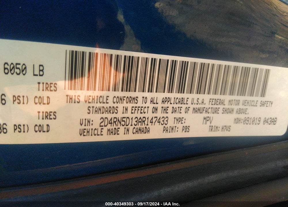 2010 DODGE GRAND CARAVAN SXT VIN: 2D4RN5D13AR147433
