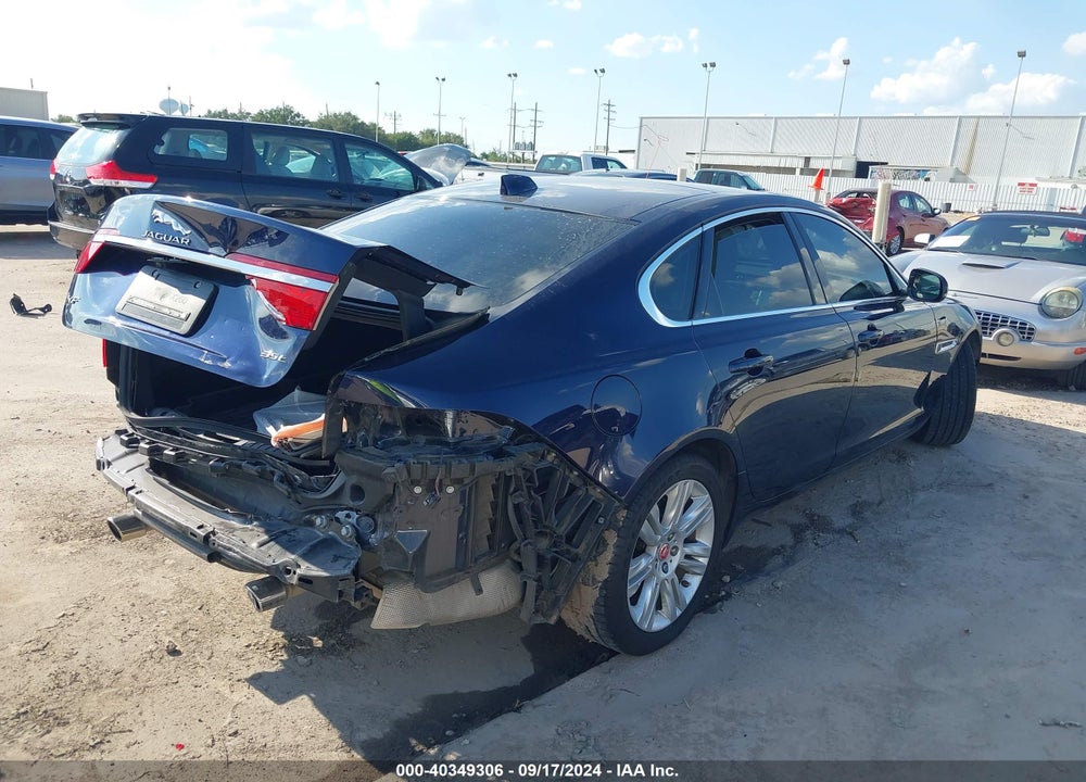 2016 JAGUAR XF 35T PREMIUM VIN: SAJBD4BV2GCY23049