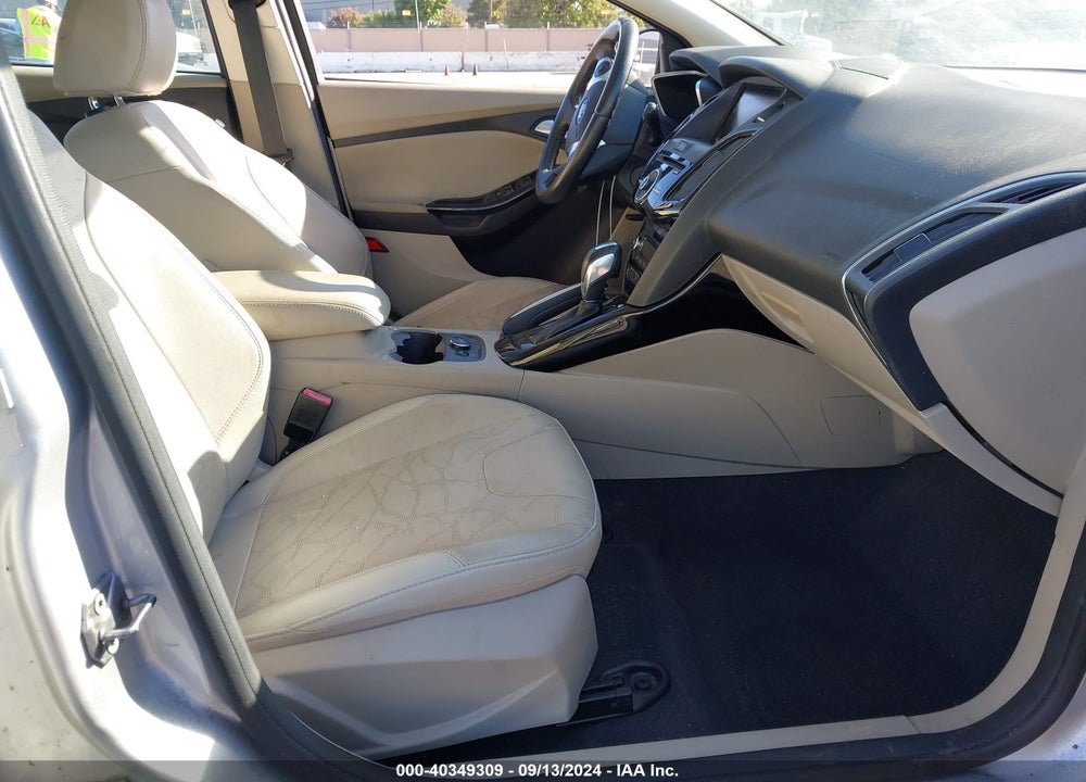 2013 FORD FOCUS ELECTRIC VIN: 1FADP3R42DL271477