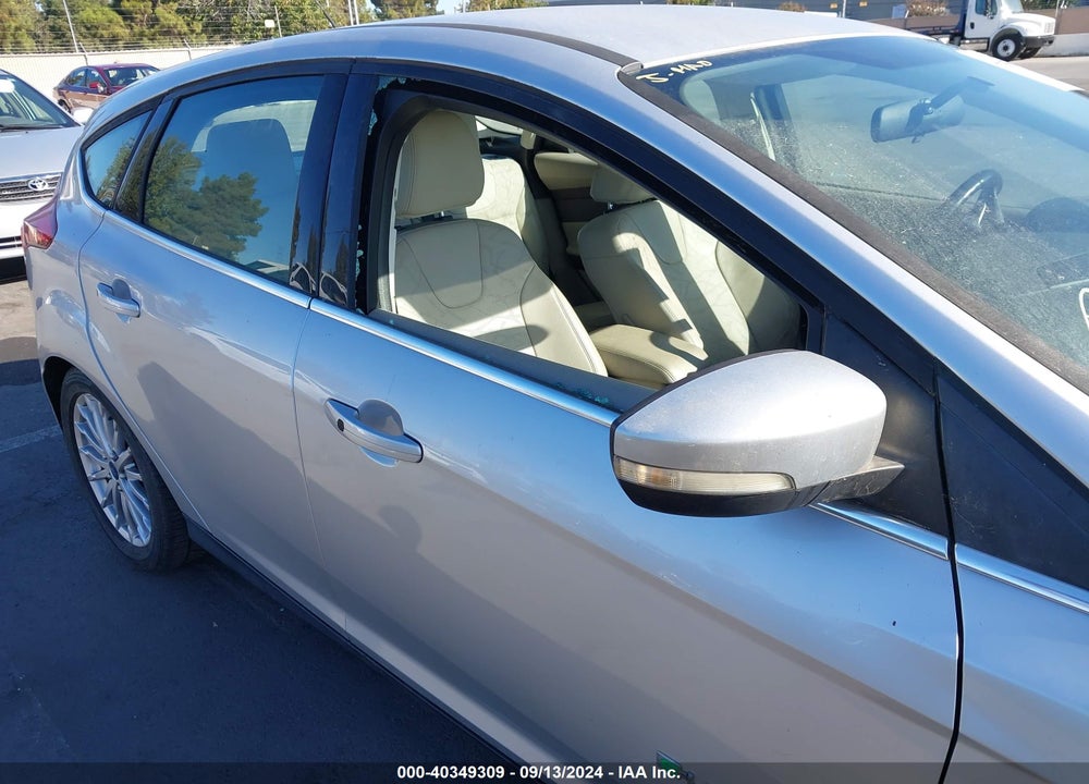 2013 FORD FOCUS ELECTRIC VIN: 1FADP3R42DL271477