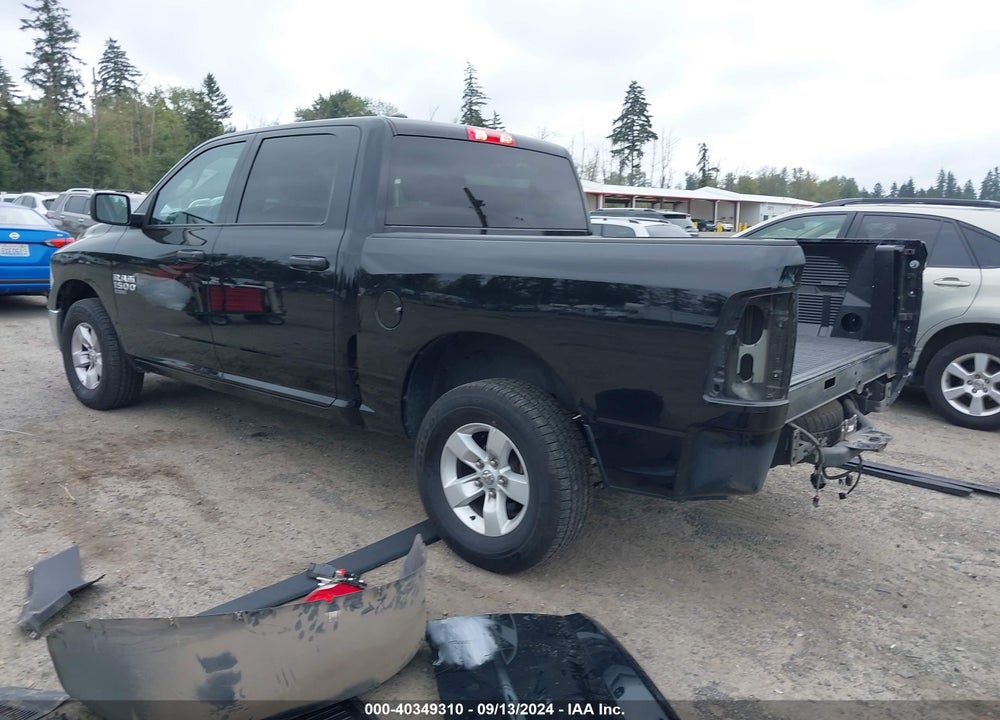 2022 RAM 1500 CLASSIC SLT 4X4 5'7 BOX VIN: 1C6RR7LGXNS236401