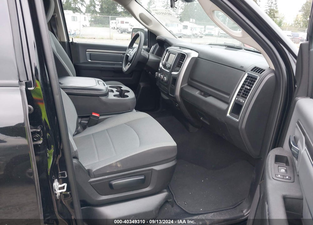 2022 RAM 1500 CLASSIC SLT 4X4 5'7 BOX VIN: 1C6RR7LGXNS236401