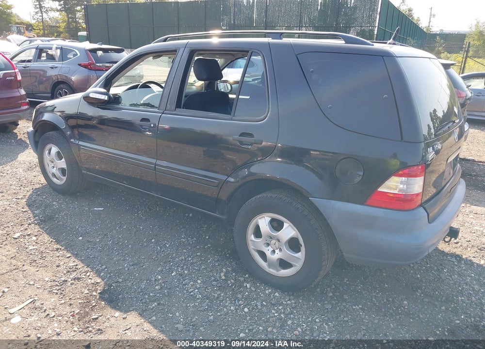 2005 MERCEDES-BENZ ML 350 4MATIC VIN: 4JGAB57E55A568027