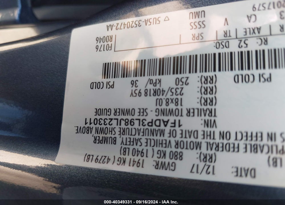 2018 FORD FOCUS ST VIN: 1FADP3L98JL233011