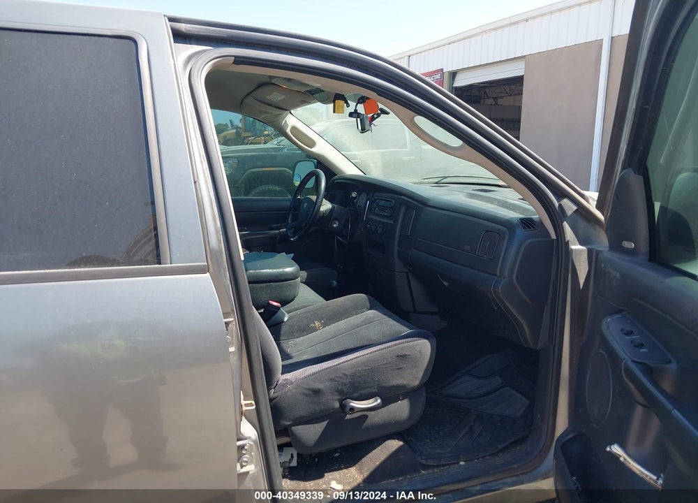 2005 DODGE RAM 1500 VIN: 1D7HU18D95S358803