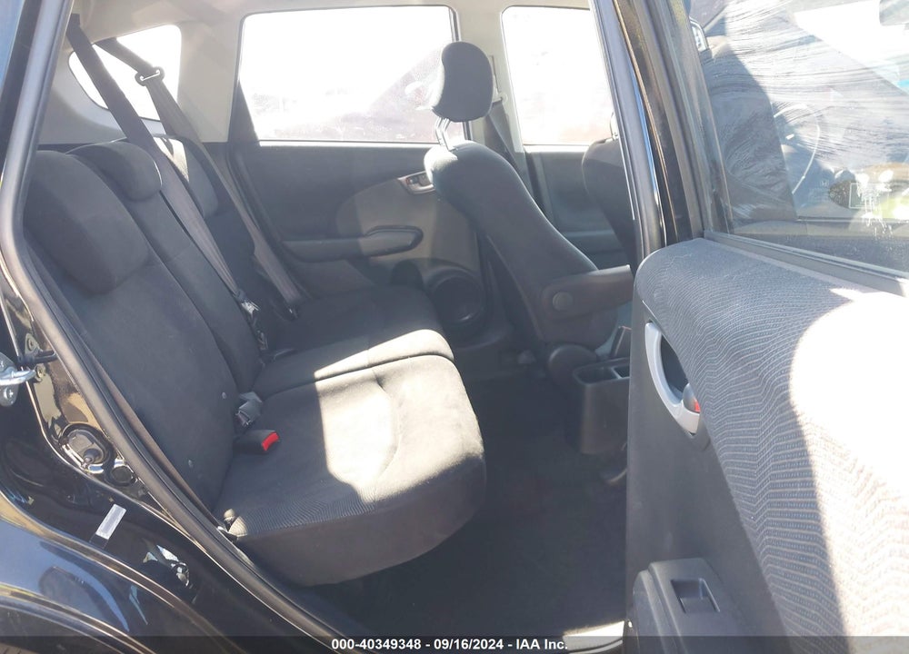 2011 HONDA FIT SPORT VIN: JHMGE8H52BC026128