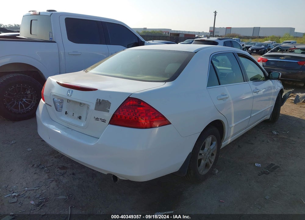 2007 HONDA ACCORD 2.4 SE VIN: JHMCM56367C005811