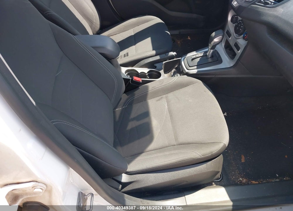 2016 FORD FIESTA SE VIN: 3FADP4EJ2GM203345
