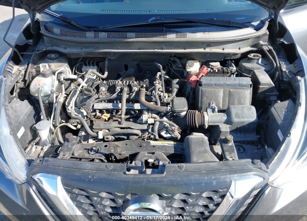 2018 NISSAN KICKS SV VIN: 3N1CP5CU5JL526734