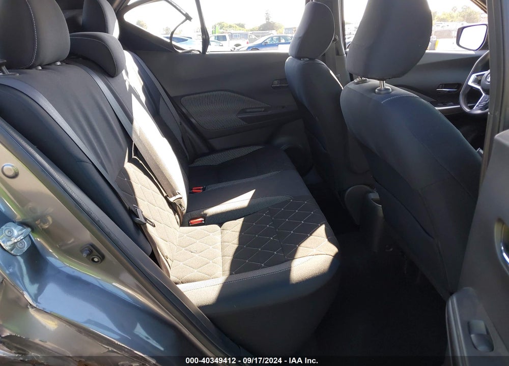 2018 NISSAN KICKS SV VIN: 3N1CP5CU5JL526734