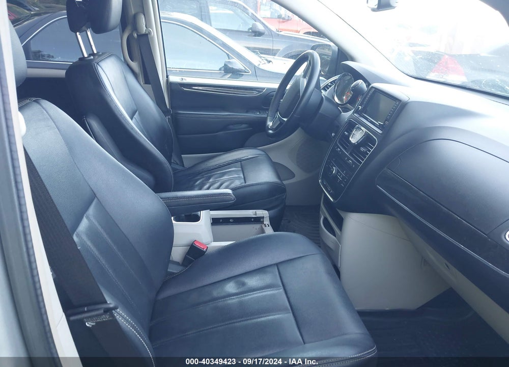2013 CHRYSLER TOWN & COUNTRY TOURING VIN: 2C4RC1BG4DR737678