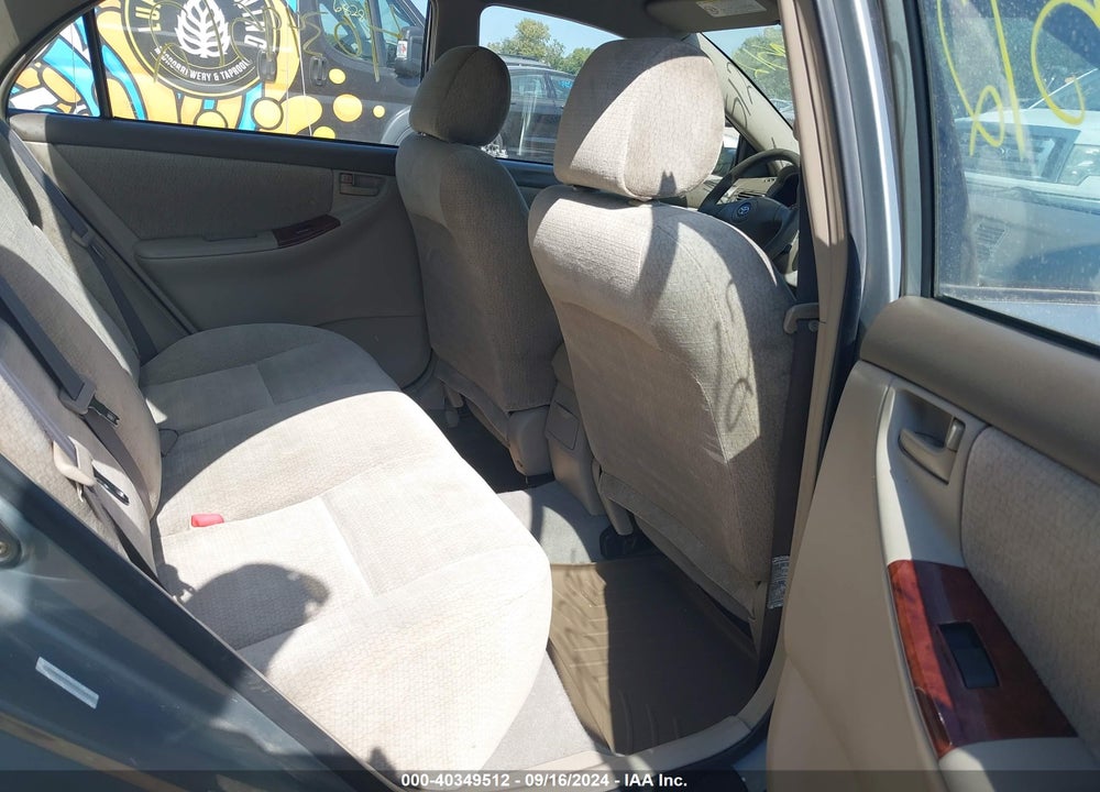 2004 TOYOTA COROLLA LE VIN: 1NXBR32E54Z214937