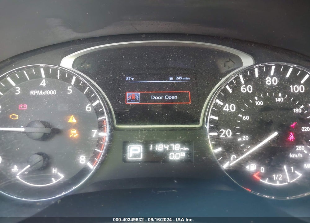2015 NISSAN PATHFINDER SV VIN: 5N1AR2MN1FC612139