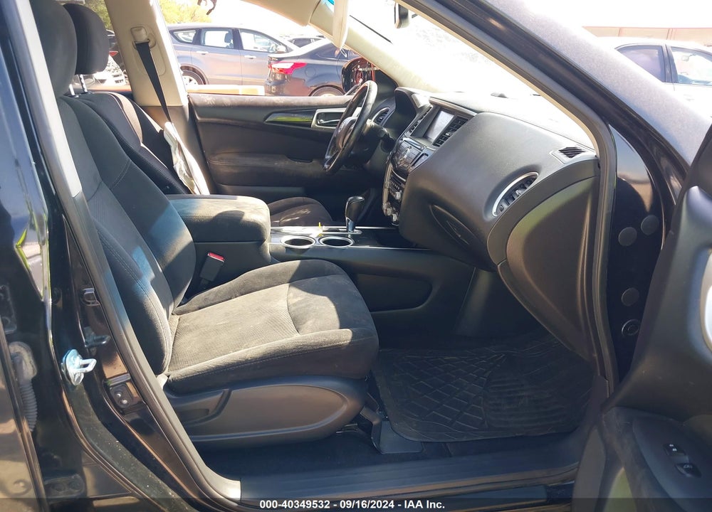 2015 NISSAN PATHFINDER SV VIN: 5N1AR2MN1FC612139