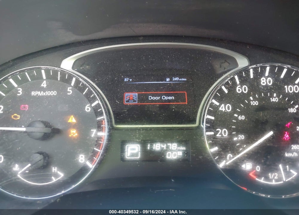 2015 NISSAN PATHFINDER SV VIN: 5N1AR2MN1FC612139