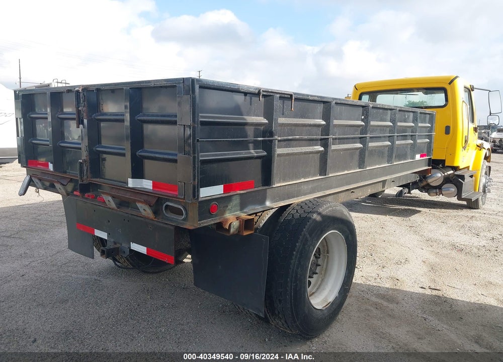 2013 FREIGHTLINER M2 106 MEDIUM DUTY VIN: 1FVACXDT9DDBU8257