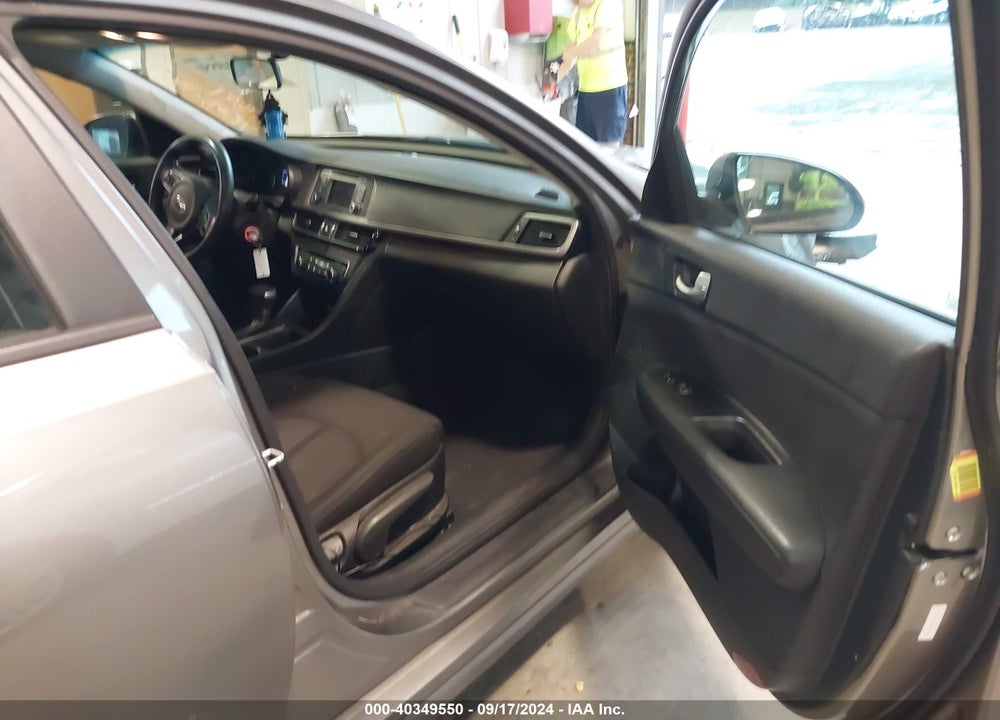 2017 KIA OPTIMA LX VIN: 5XXGT4L36HG137697
