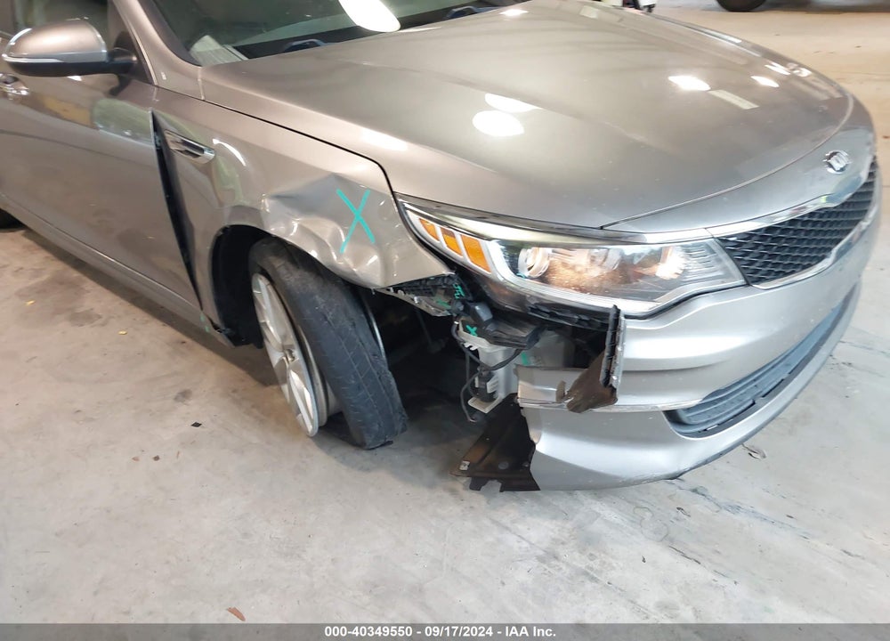 2017 KIA OPTIMA LX VIN: 5XXGT4L36HG137697
