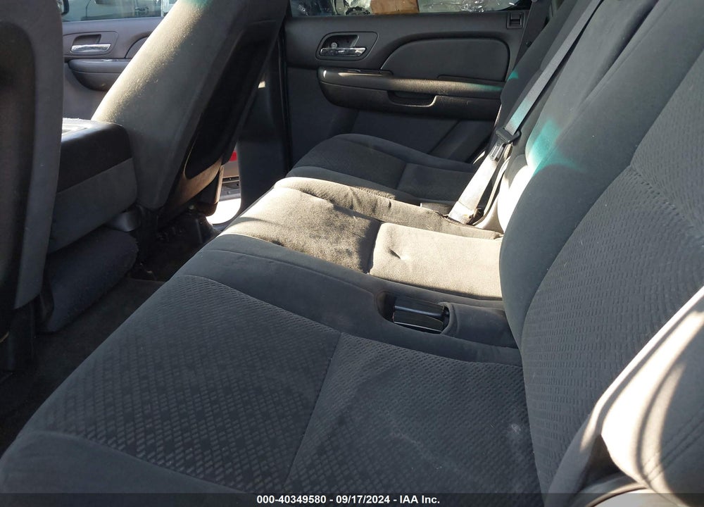 2007 CHEVROLET TAHOE LS VIN: 1GNFC13C77R313184