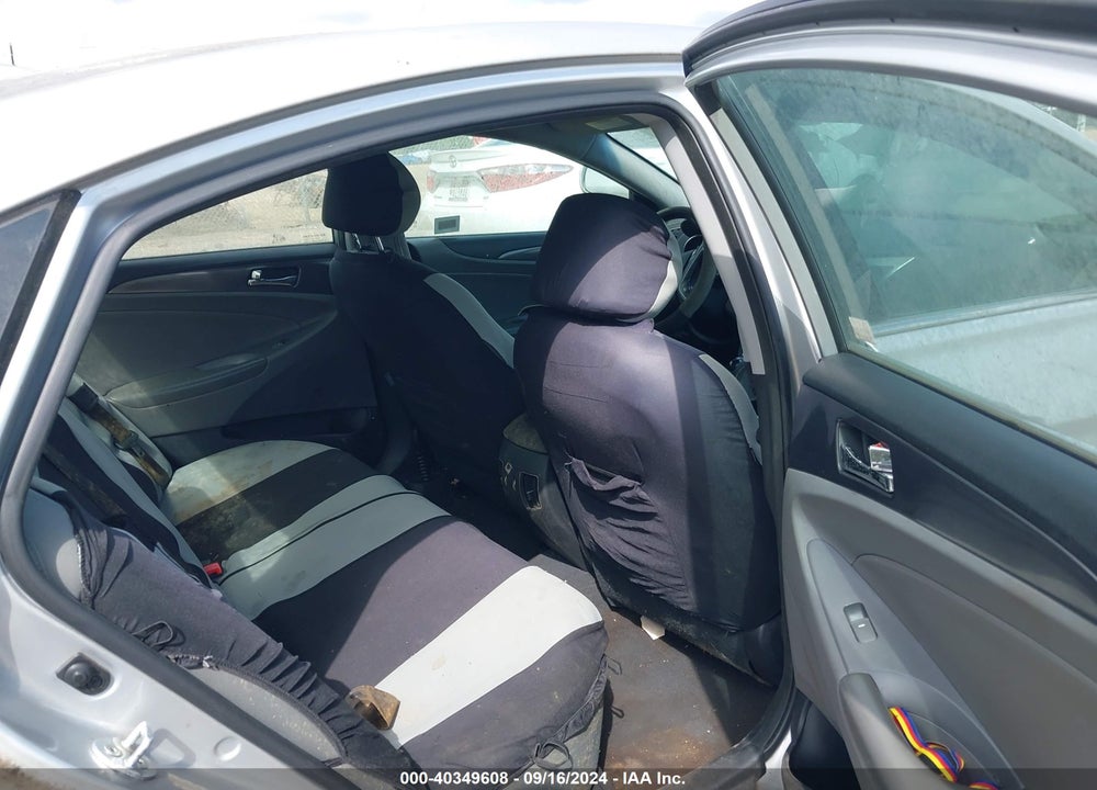 2013 HYUNDAI SONATA HYBRID VIN: KMHEC4A49DA065964