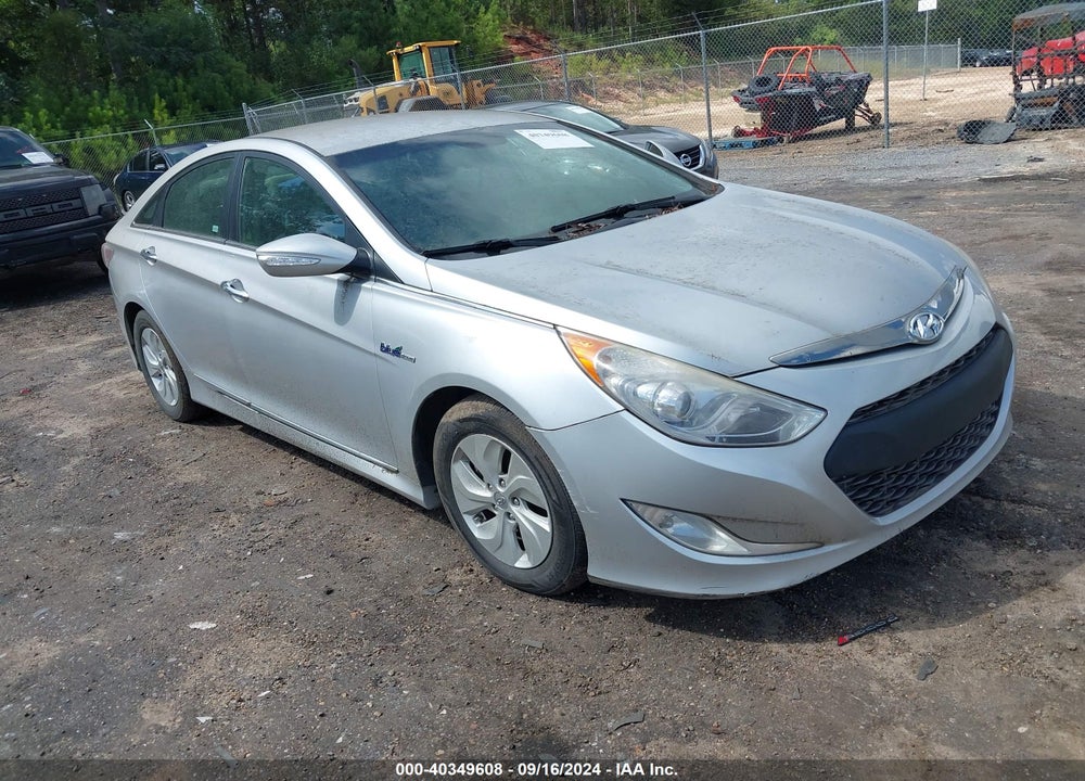 2013 HYUNDAI SONATA HYBRID VIN: KMHEC4A49DA065964