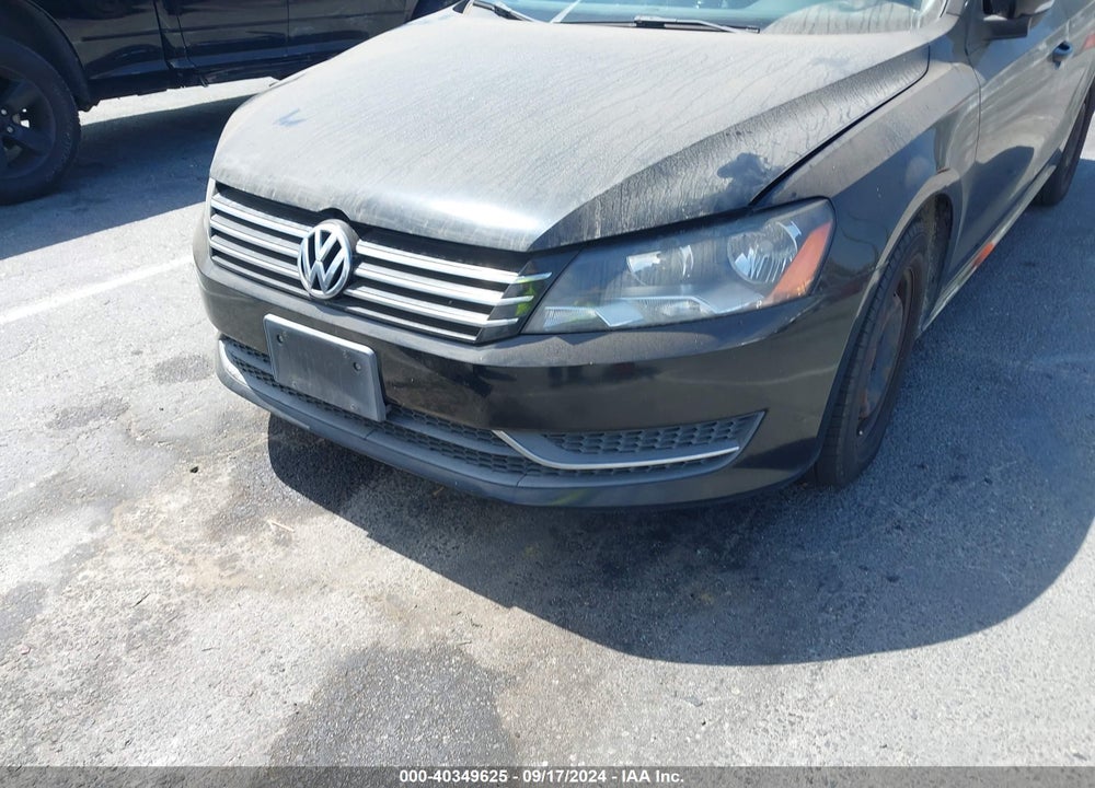 2013 VOLKSWAGEN PASSAT 2.5L S VIN: 1VWAP7A32DC046819