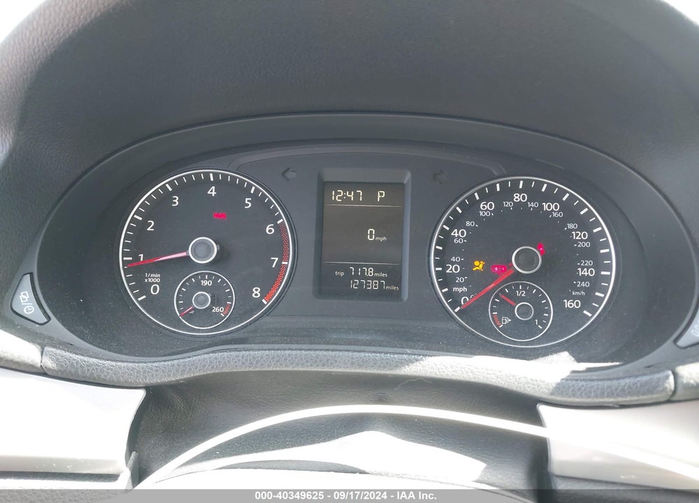 2013 VOLKSWAGEN PASSAT 2.5L S VIN: 1VWAP7A32DC046819