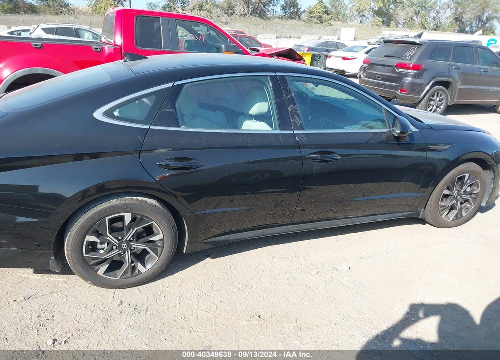 2024 HYUNDAI SONATA SEL VIN: KMHL64JA9RA390948