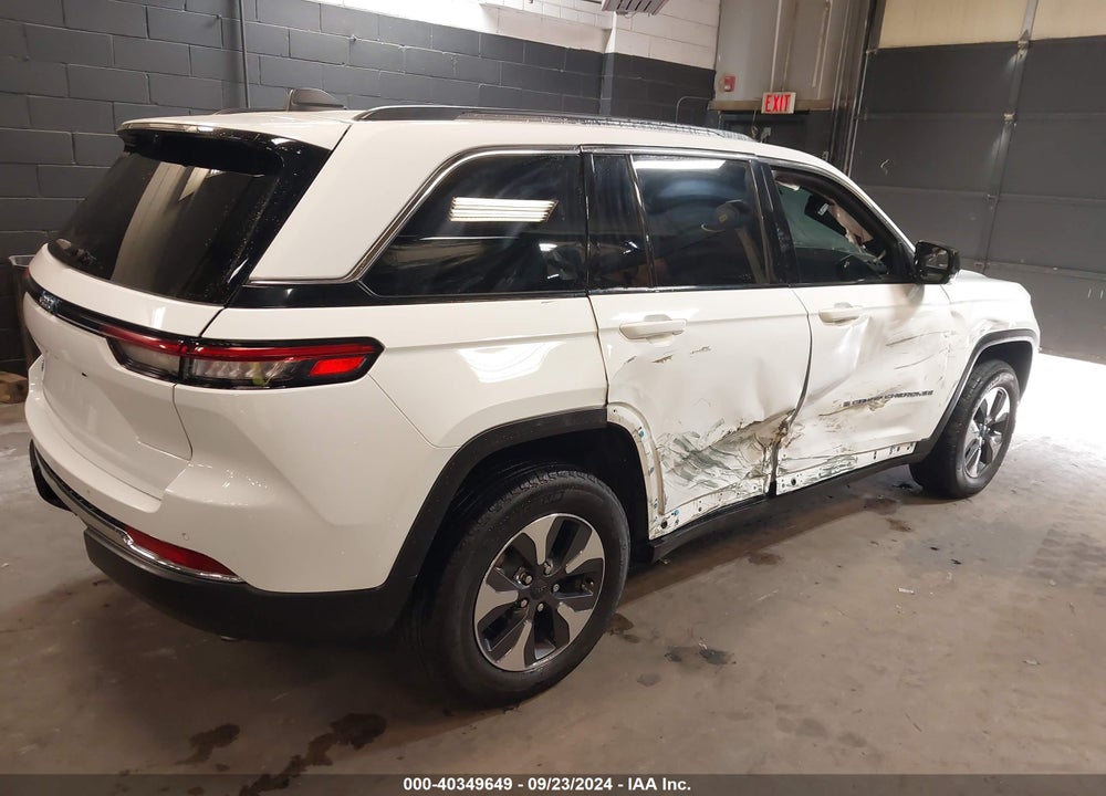 2022 JEEP GRAND CHEROKEE 4XE LIMITED 4X4 VIN: 1C4RJYB65N8721010