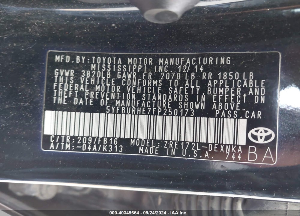 2015 TOYOTA COROLLA LE VIN: 5YFBURHE7FP250173