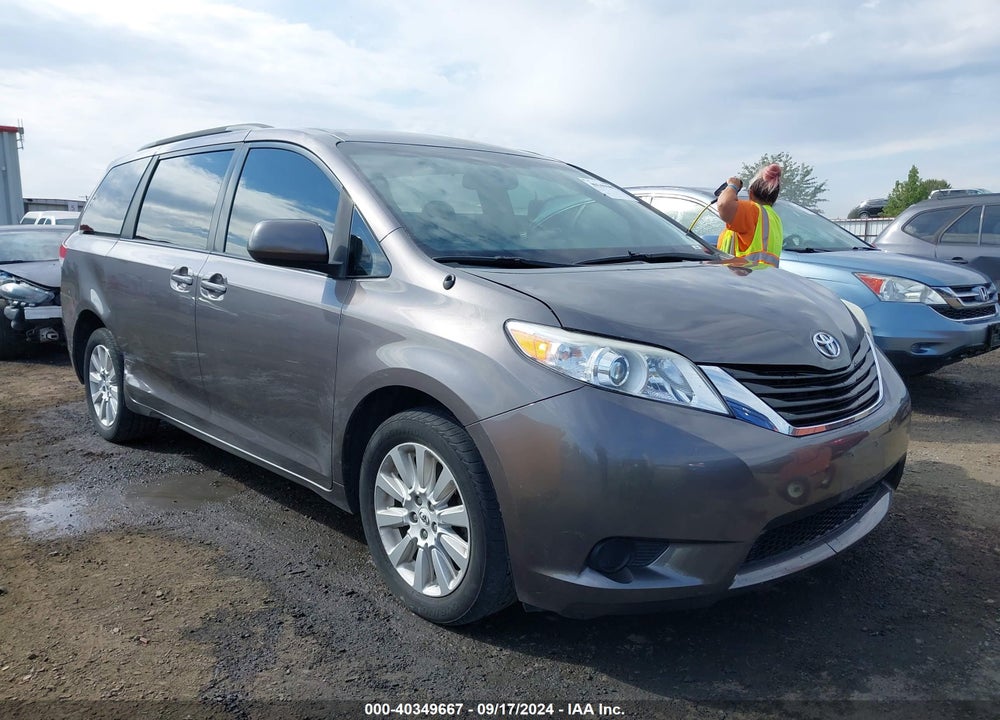 2012 TOYOTA SIENNA LE 7 PASSENGER VIN: 5TDJK3DC6CS038922