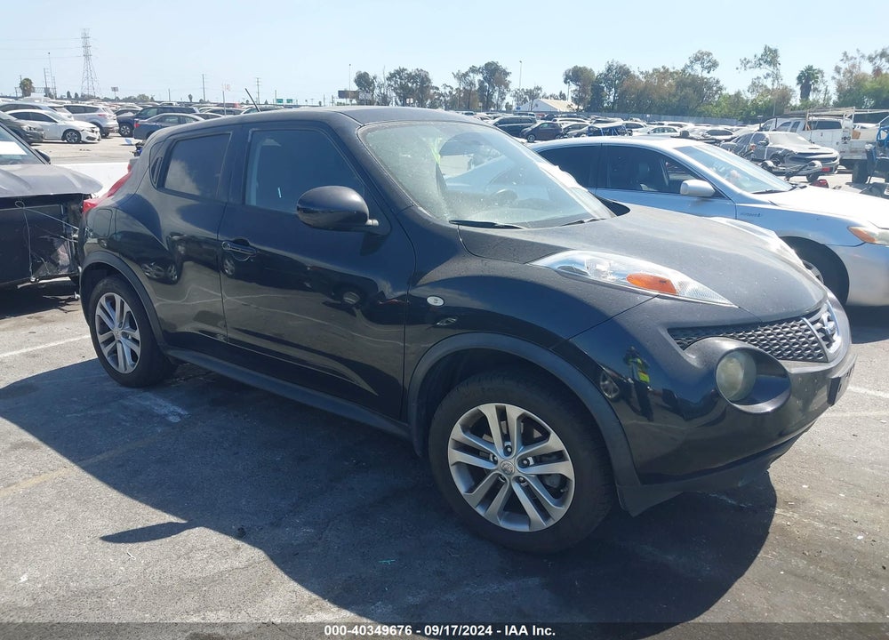 2014 NISSAN JUKE SV VIN: JN8AF5MR1ET353317