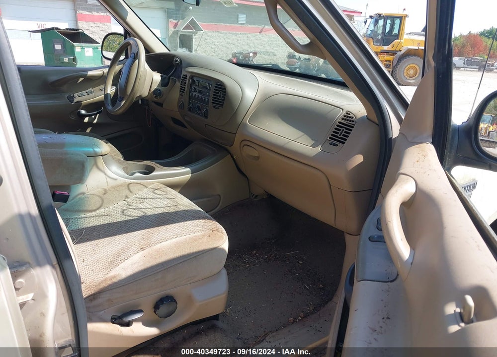 1998 FORD EXPEDITION EDDIE BAUER/XLT VIN: 1FMRU18W3WLB22607