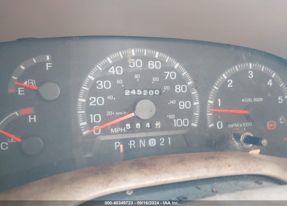 1998 FORD EXPEDITION EDDIE BAUER/XLT VIN: 1FMRU18W3WLB22607