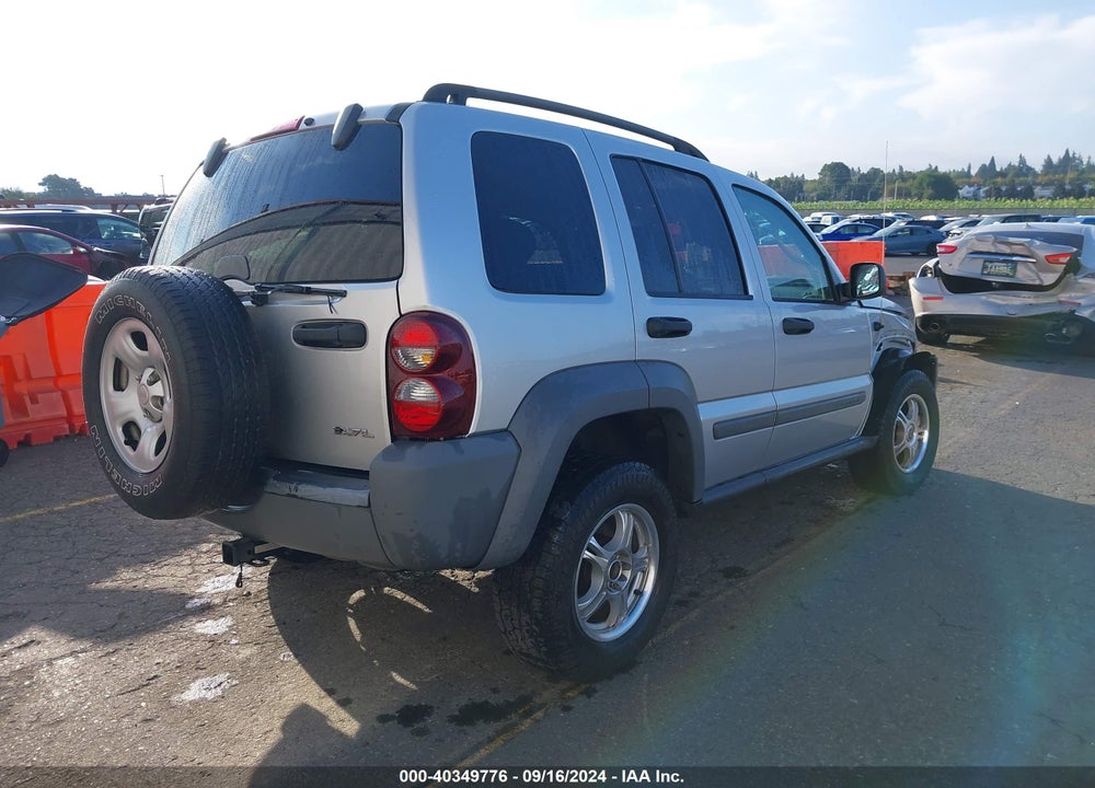 2006 JEEP LIBERTY VIN: 1J4GL48K06W149902