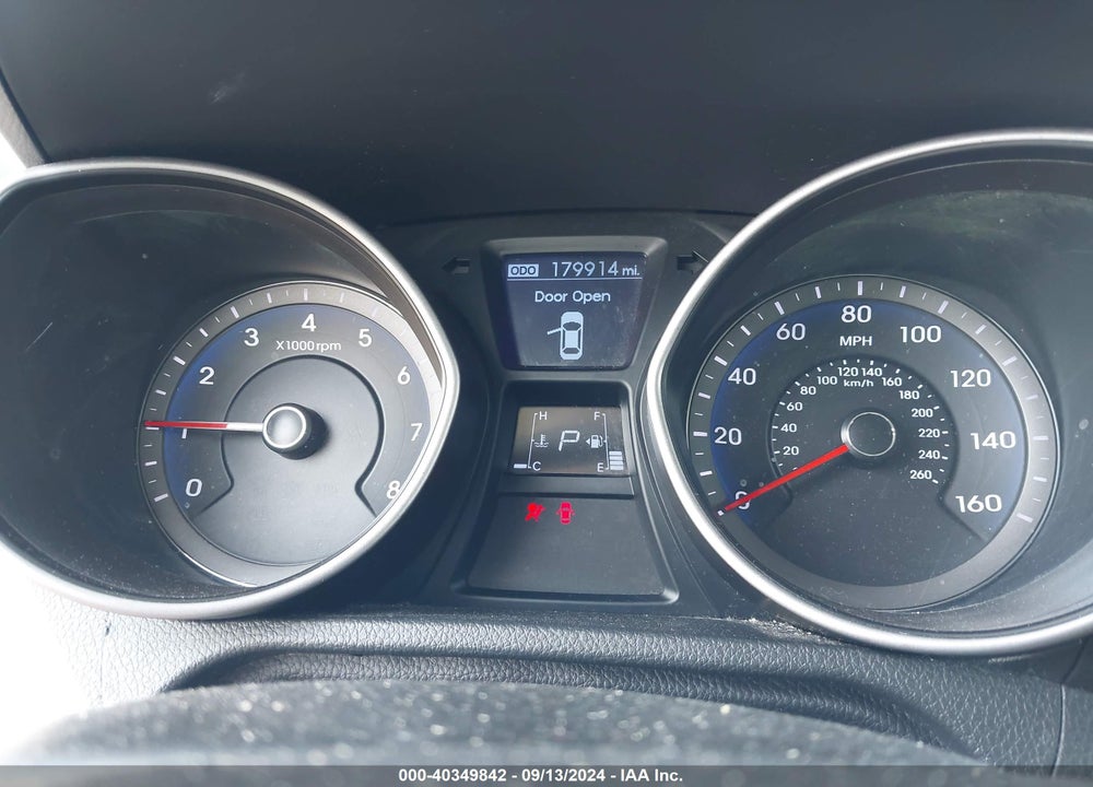 2013 HYUNDAI ELANTRA GT VIN: KMHD35LE7DU047677