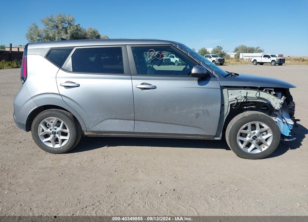 2024 KIA SOUL LX VIN: KNDJ23AUXR7913144
