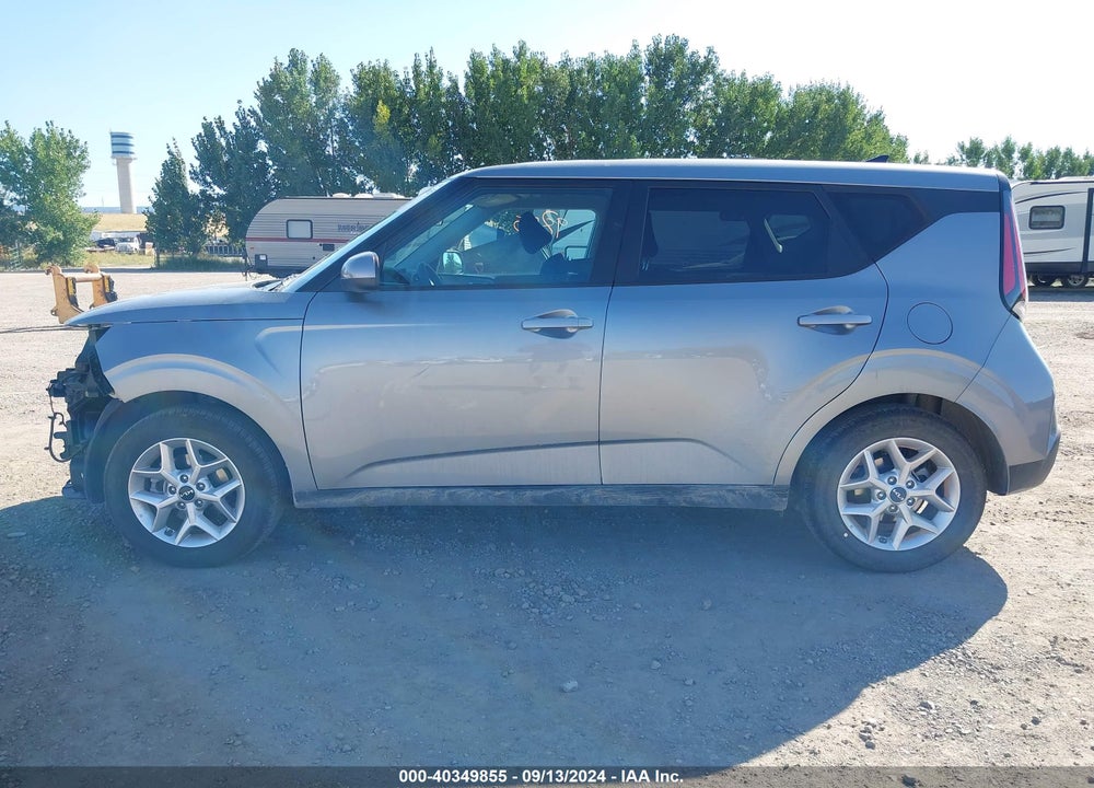 2024 KIA SOUL LX VIN: KNDJ23AUXR7913144