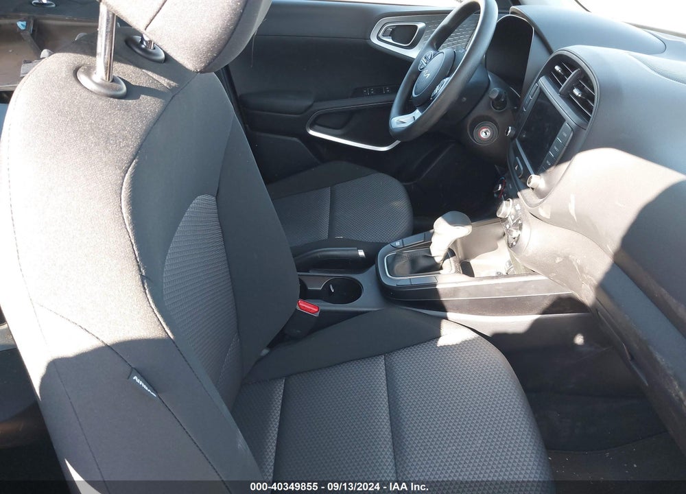 2024 KIA SOUL LX VIN: KNDJ23AUXR7913144