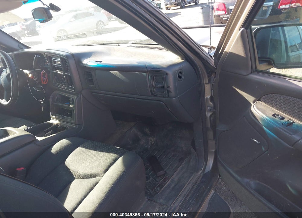 2003 CHEVROLET AVALANCHE 1500 VIN: 3GNEK13T03G166974