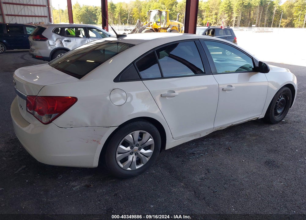 2014 CHEVROLET CRUZE LS AUTO VIN: 1G1PA5SGXE7304558
