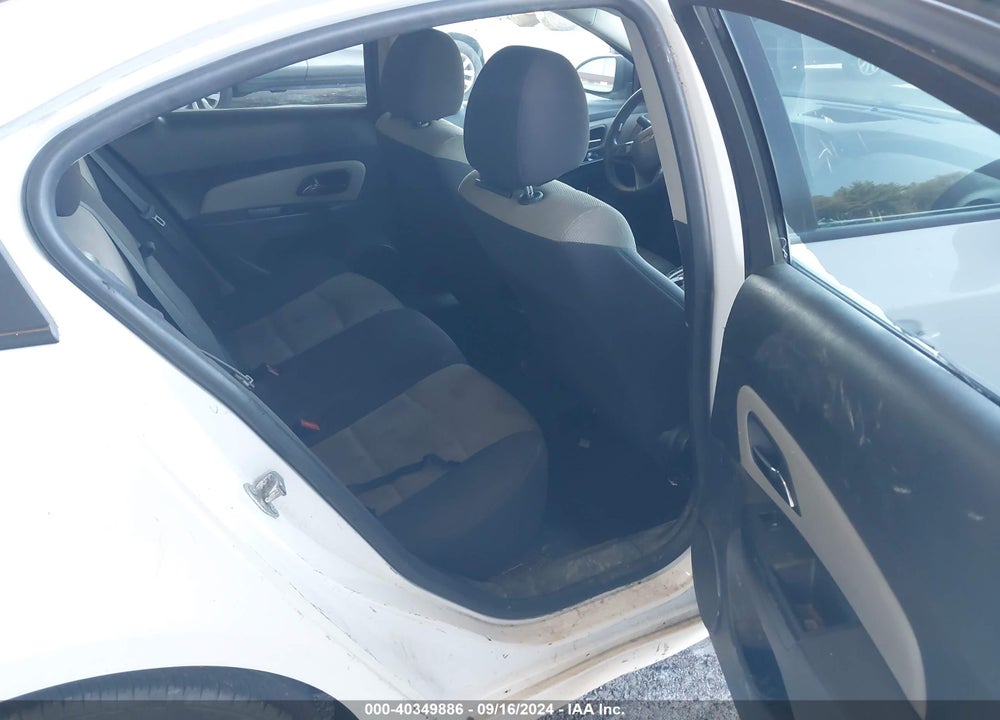 2014 CHEVROLET CRUZE LS AUTO VIN: 1G1PA5SGXE7304558