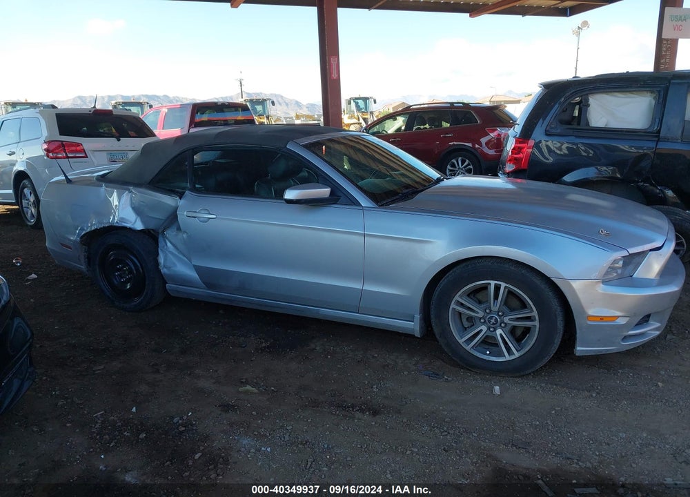 2013 FORD MUSTANG V6 PREMIUM VIN: 1ZVBP8EM1D5229422