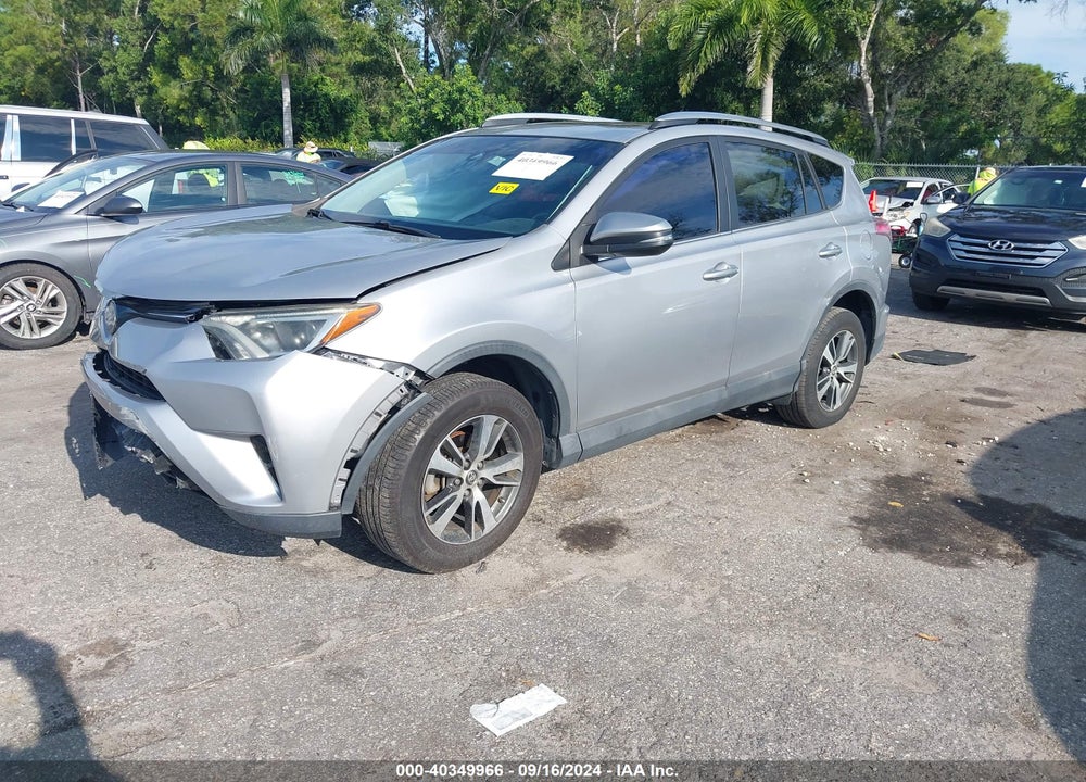 2018 TOYOTA RAV4 XLE VIN: 2T3WFREV4JW405776