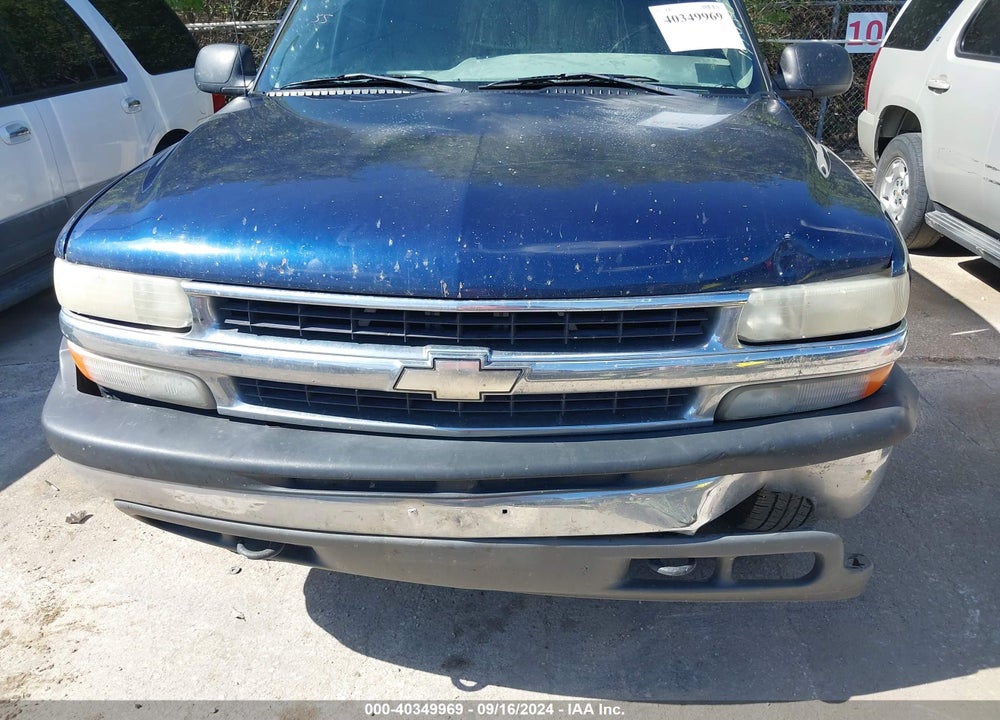 2001 CHEVROLET SUBURBAN 1500 LS VIN: 3GNEC16T41G141484