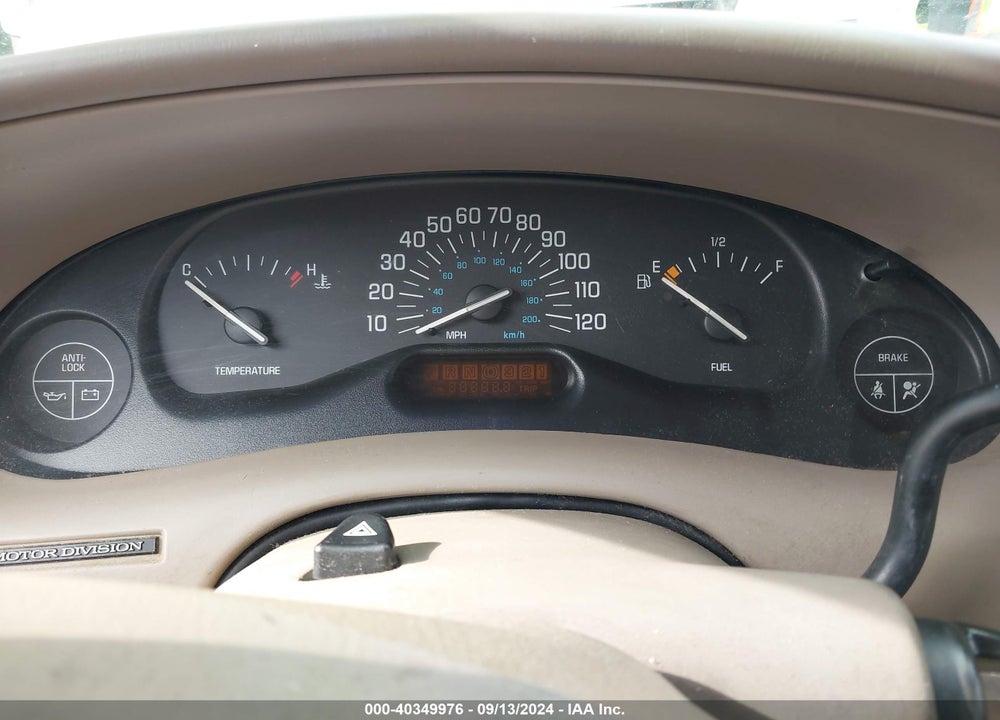 1999 BUICK CENTURY LIMITED VIN: 2G4WY52M2X1610119