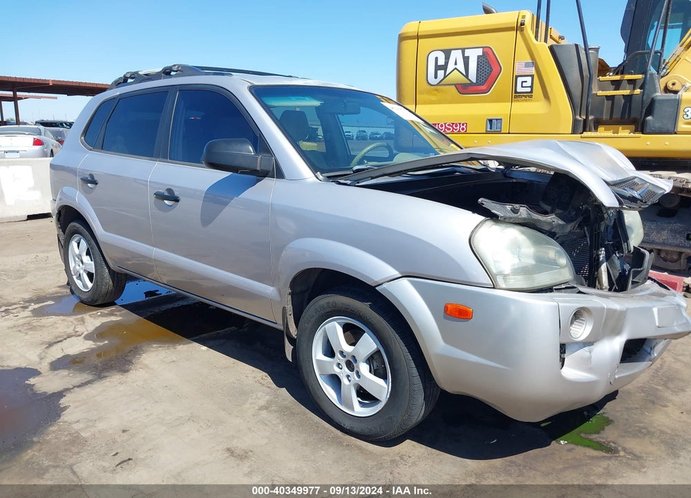 2005 HYUNDAI TUCSON GL VIN: KM8JM12B05U097905