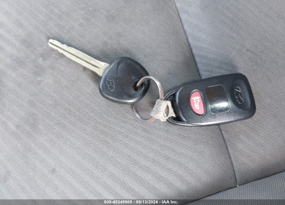 2012 HYUNDAI ELANTRA GLS (ULSAN PLANT) VIN: KMHDH4AEXCU451974